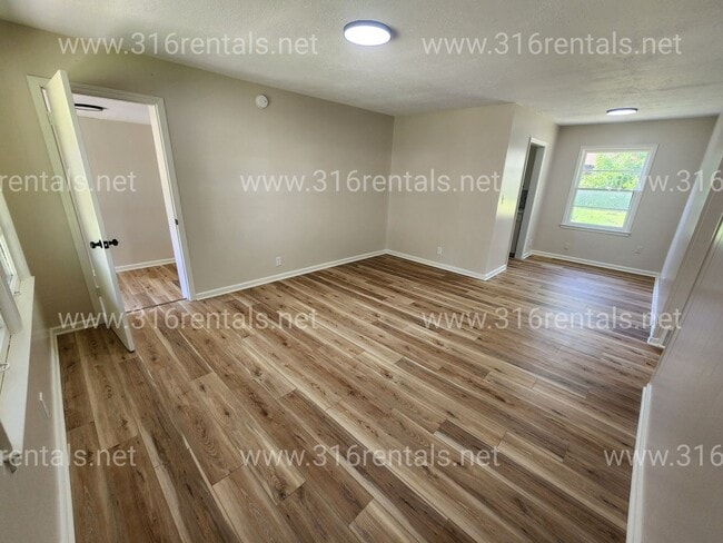 Photo - $1,225 - 3 bed 1 bath - Newly Renovated Single Family Home *COMING SOON*