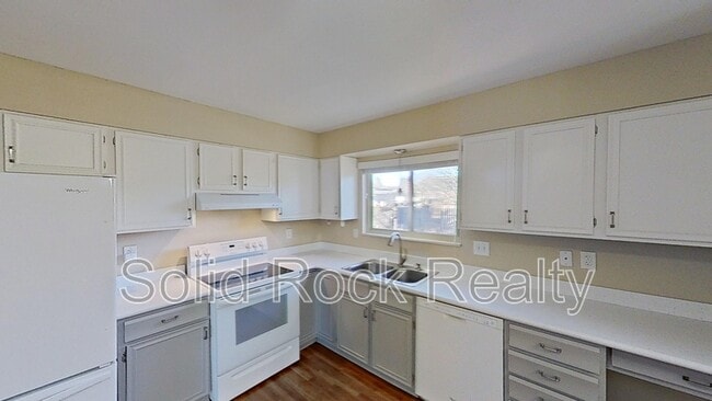 Photo - 6505 Wicklow Cir E