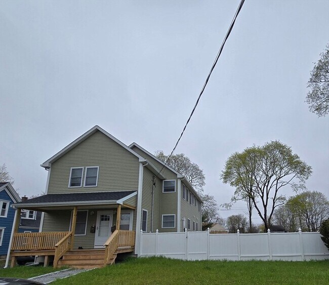 Photo - 37 Rose Glen St Unit 2