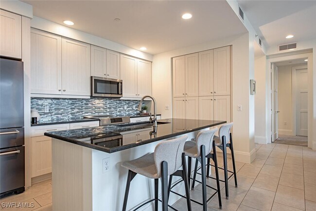 Photo - 1030 3rd Ave S Unit 504