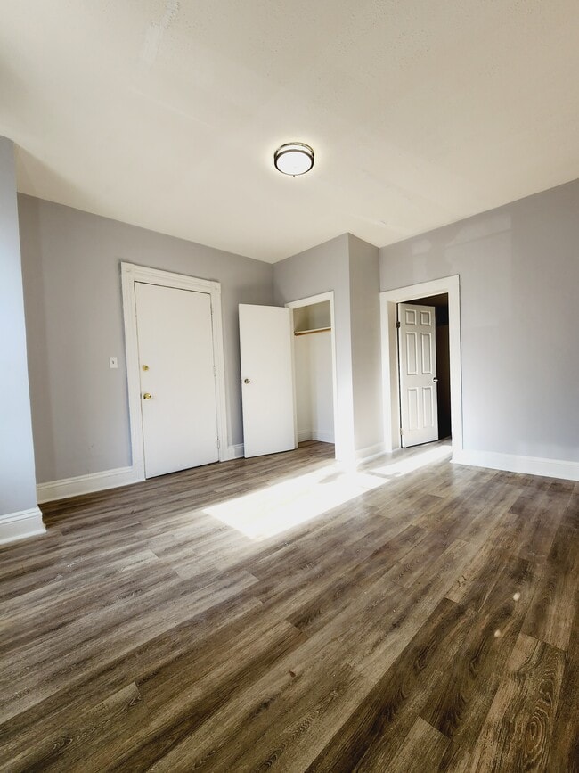 Photo - 72 Van Nostrand Ave Unit 1