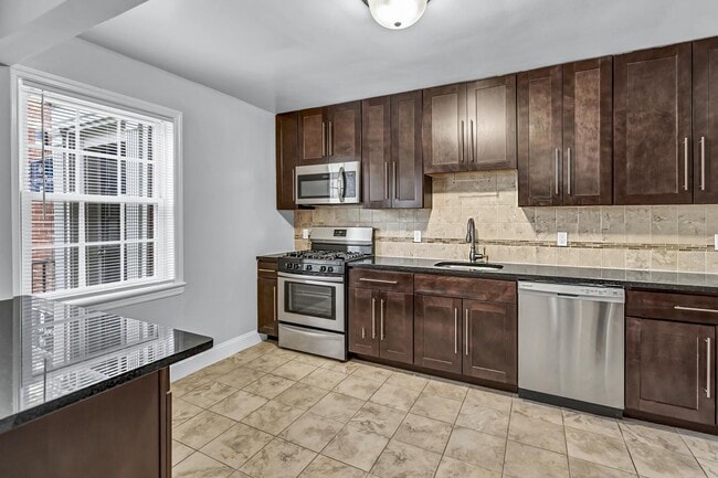 Verona Plaza Apartments