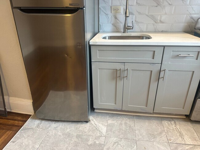 Photo - 275 Beech St Unit 31