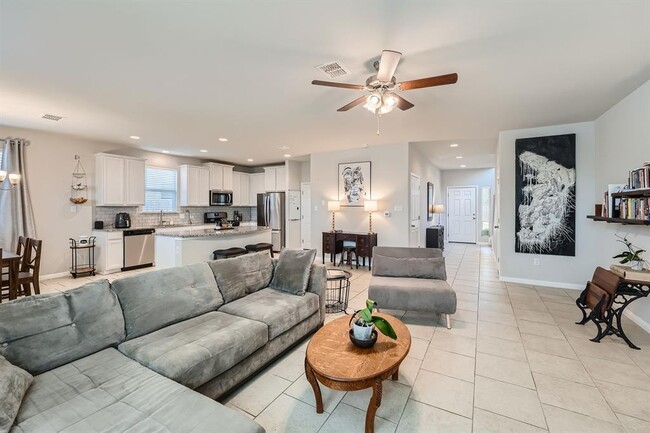 Photo - 1205 Falconer Wy