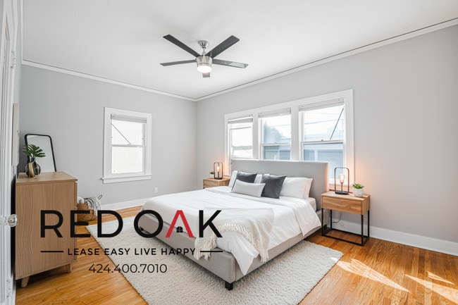 Photo - 149 S Sycamore Ave Unit 149