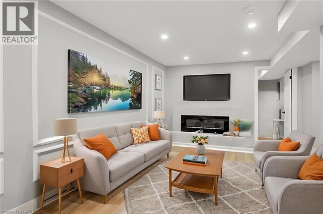 Photo - 9 Faircourt Dr