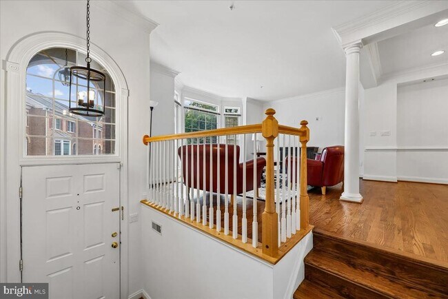 10539 Tuckerman Heights Cir