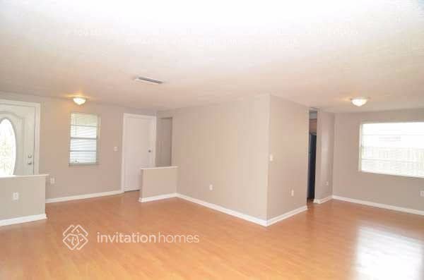 Photo - 7173 Channelside Ln