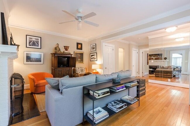 Photo - 90 Maddox Dr NE