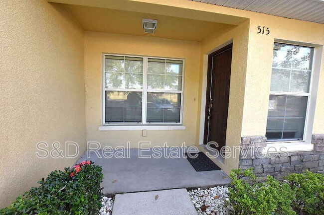 Photo - 515 Sandstone St