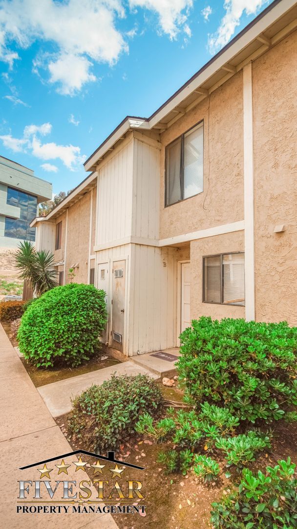 Photo - 201 Jardin Ct Unit B