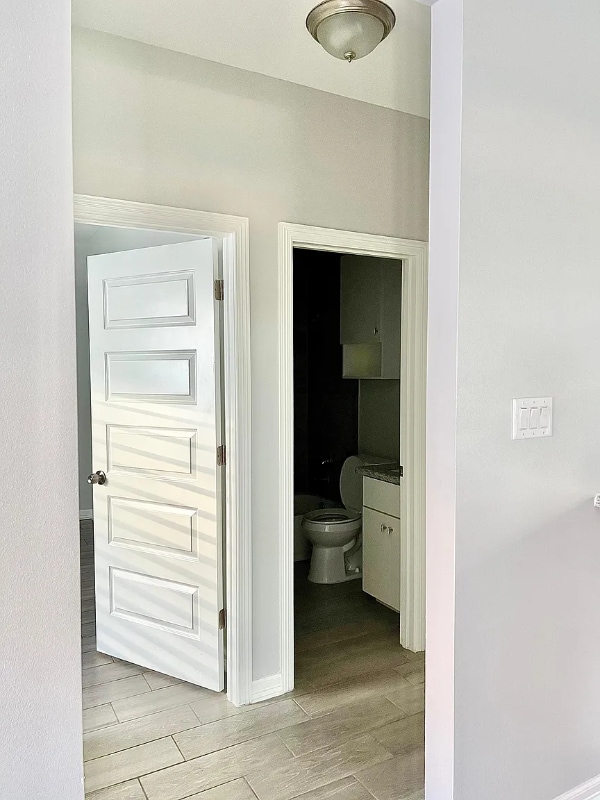 Photo - 1201 W Heritage Dr