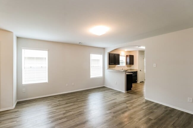 Photo - 2722 Madison Ct