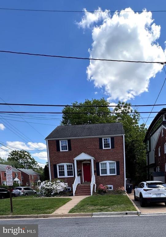 Photo - 4820 9th St N