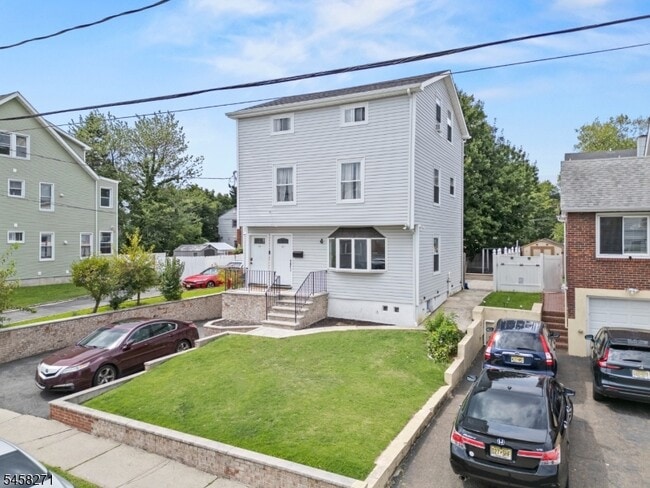 Photo - 97 Cedar Hill Ave