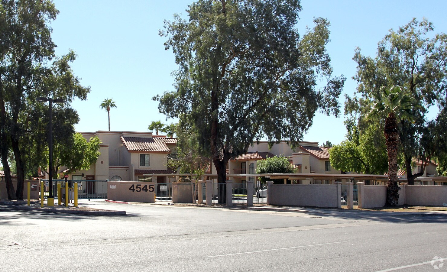 Photo - 4545 N 67th Ave