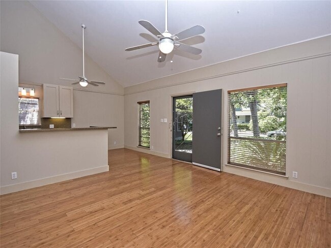 Photo - 1009 Shelley Ave Townhome