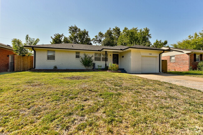 Building Photo - 1328 Kansas St Rental