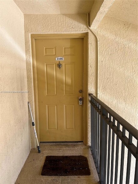 Photo - 1263 SW 46th Ave Condo Unit 2106