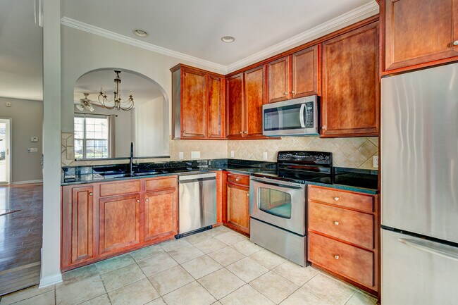 Photo - 417 River Park Road