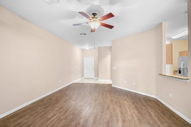 Photo - Winter Garden Townhome!