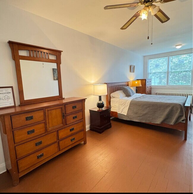 Photo - 441 Manor Pl NW Unit Apt 3