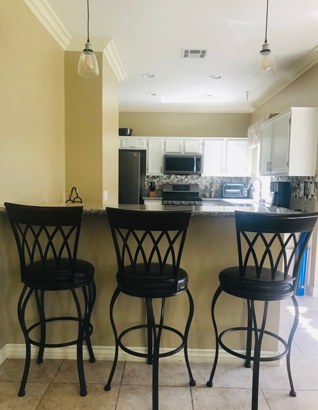 Photo - 1431 Robles Dr