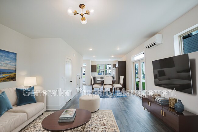 Photo - 1873 S Watkins St