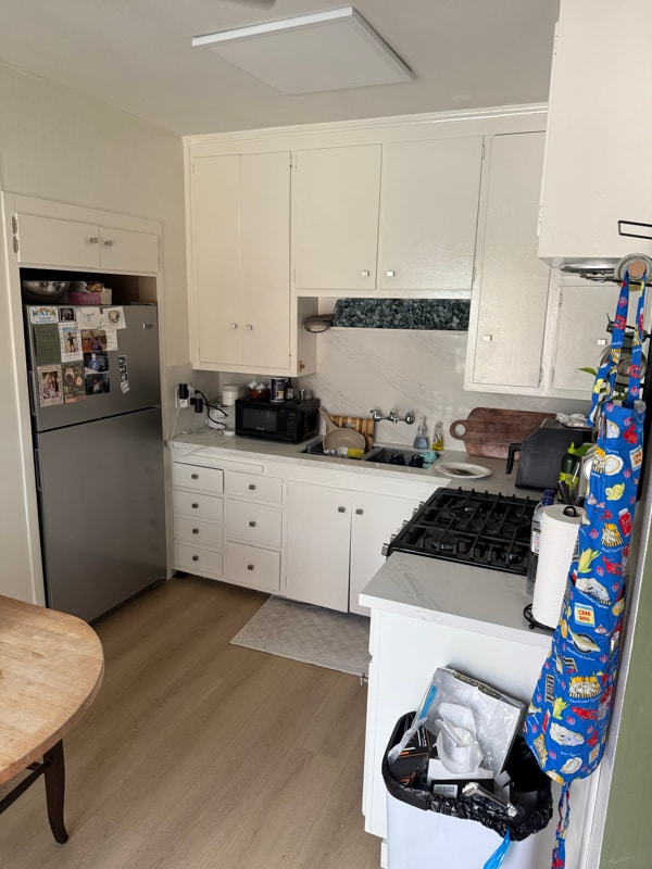 209 39th St Unit 209