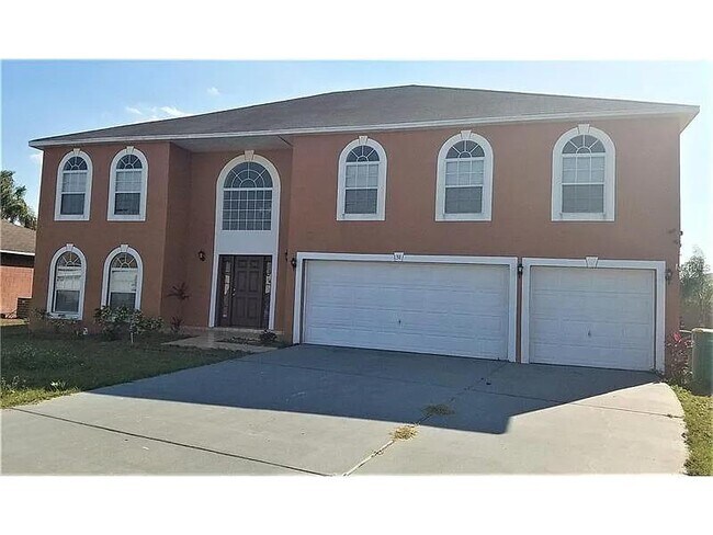 Building Photo - 34 Andora Ct