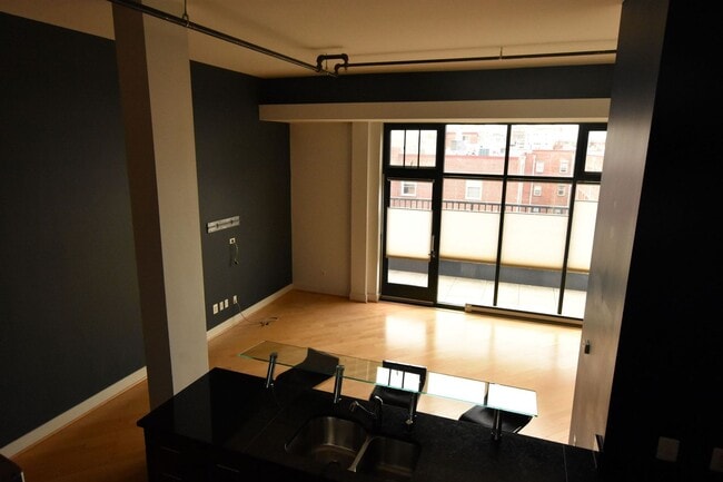 Photo - Unbeatable location, Contemporary 1 BD 1.5 BA Condo in Adams Morgan with PARKING!!