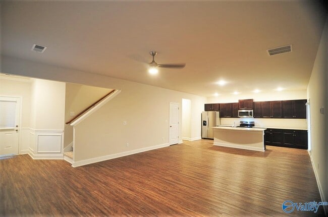 Photo - 4218 Textile Ln