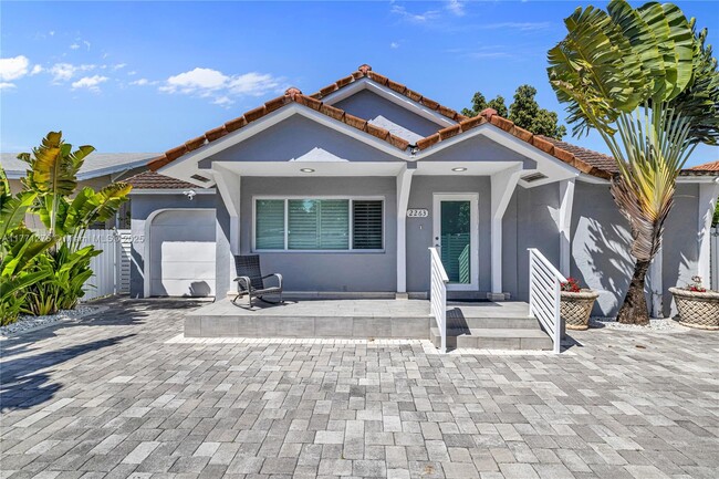 Building Photo - 2263 SW 12th St Rental