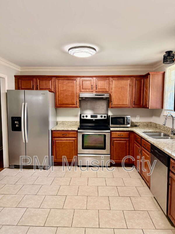 Photo - 322 Arrington St
