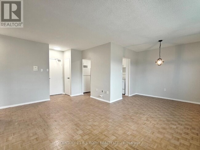 Photo - 98 Holgate St