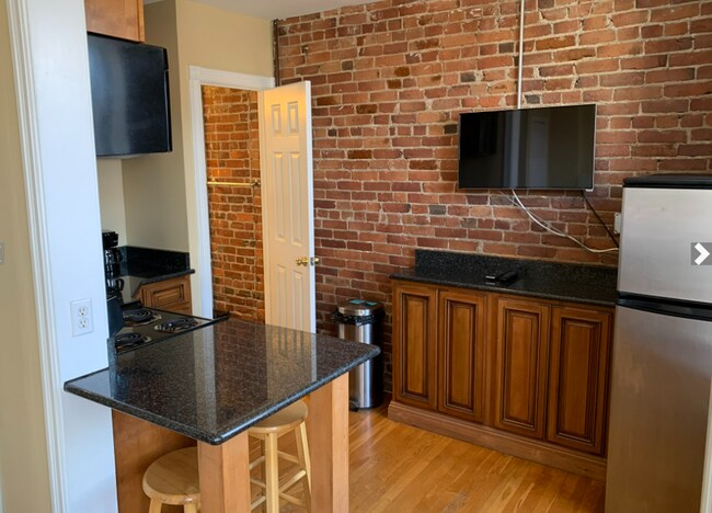 Photo - 48 Hereford St