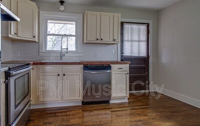 1117 Glenview Dr