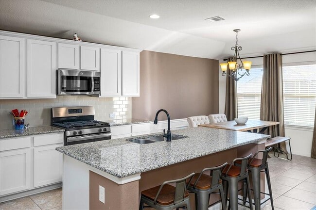 Photo - 5813 Casstello Dr