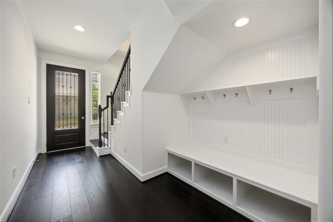 Photo - 4012 Centre Valley Ln