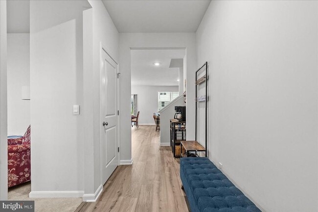 Photo - 109 Woodford Dr