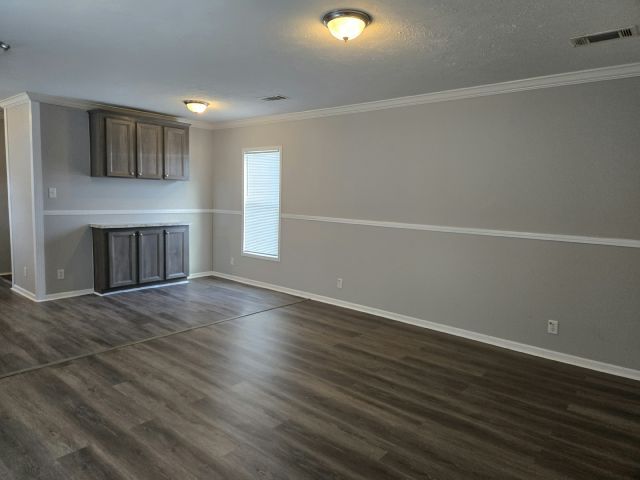 Photo - 1123 Walt Williams Rd