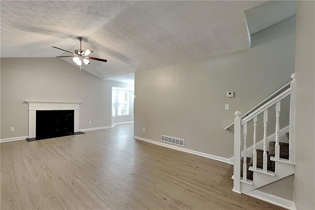 58 Glenbrook Ct