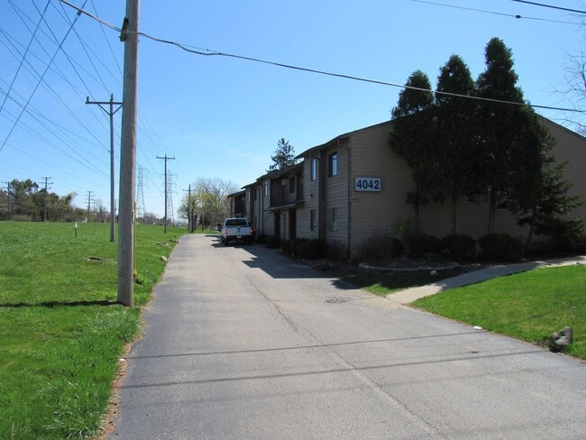 zSouth Pine Apartments
