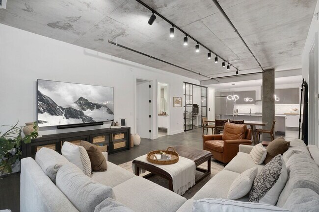 Photo - 111 S Peoria St Unit 506