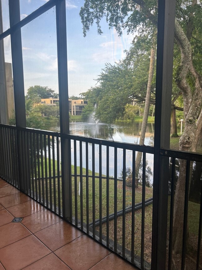 Photo - 2930 SW 87th Ter Unit 1814