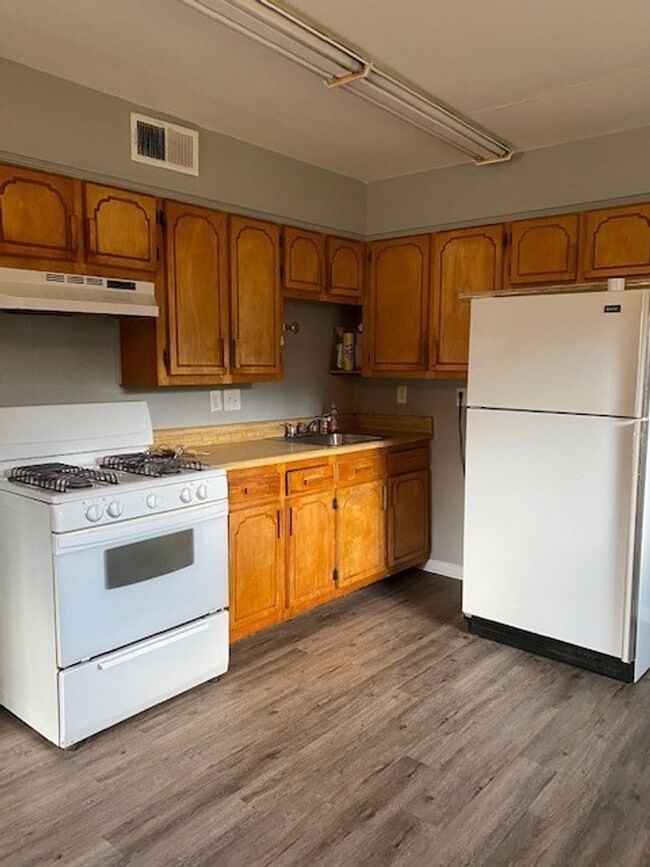 Photo - 1089 Green Tee Rd Unit 1-A