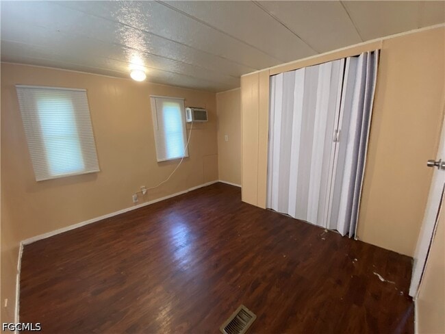 Photo - 2211 Cantor Ln
