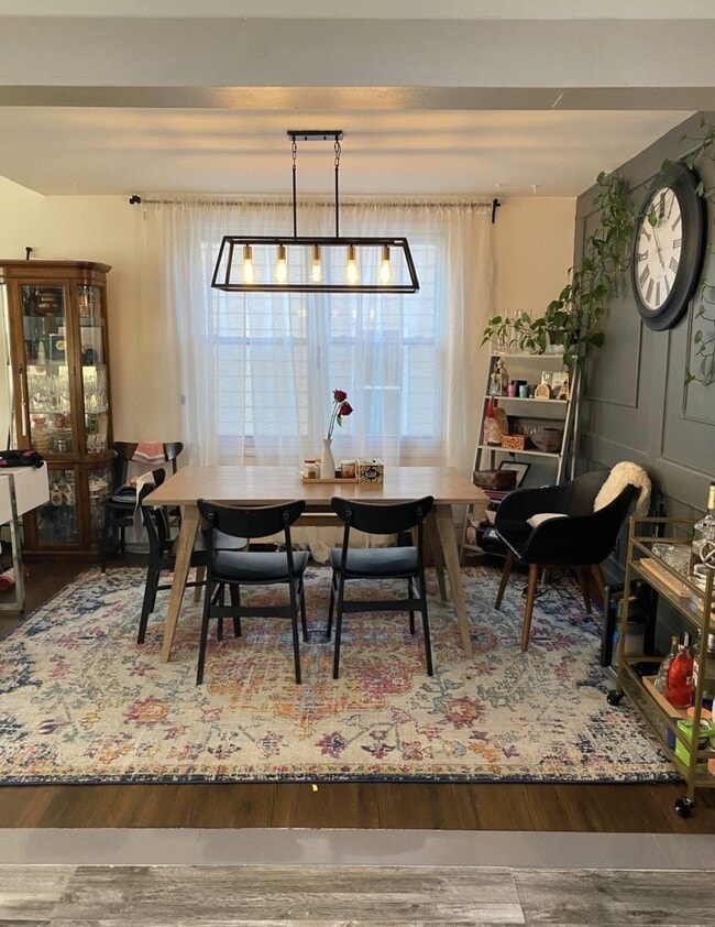 Photo - 166 Front St Unit 1