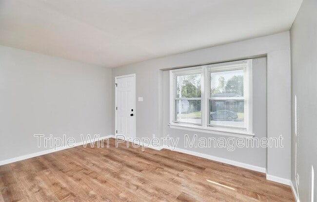 Photo - 10315 St Arthur Ln