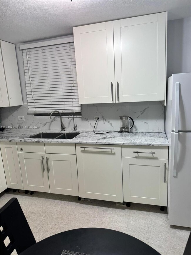 Photo - 1610 Hayes St